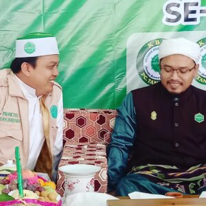 Ustadz Taufiq bersama Kyai Imron Rosyidi