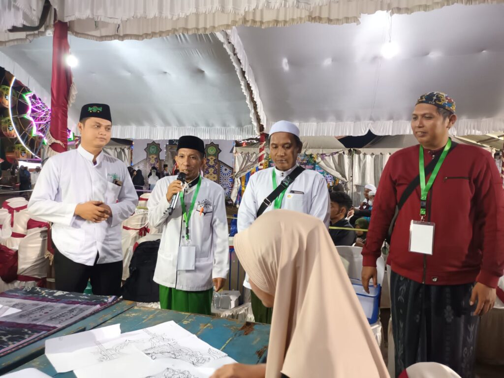 Ket: Juri MKQ Hari Santri 2022, Ustadz Khairullah Muslim. Foto -Albanjari.com/Rohmiah